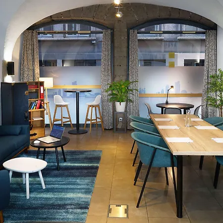 Western Saint-antoine Otel 3*