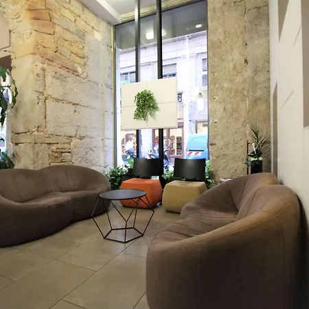 Otel Western Saint-antoine 3*