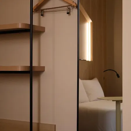 Western Saint-antoine Hotel 3*
