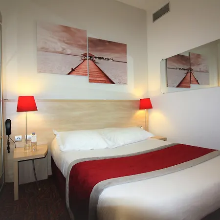 Hotel Western Saint-antoine 3*