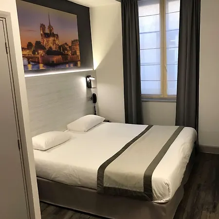 Western Saint-antoine Hotel 3*