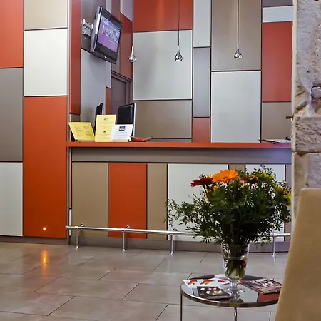 Western Saint-antoine 3* Lyon